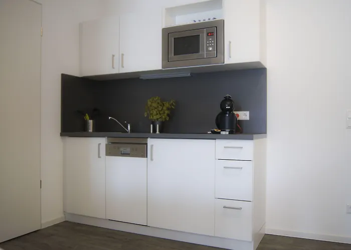 アパート Boardinghouse