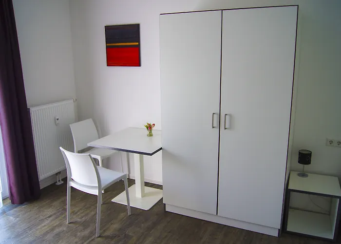 アパート Boardinghouse *